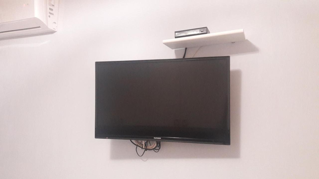 Ev 37 Apartment Germignaga Luaran gambar